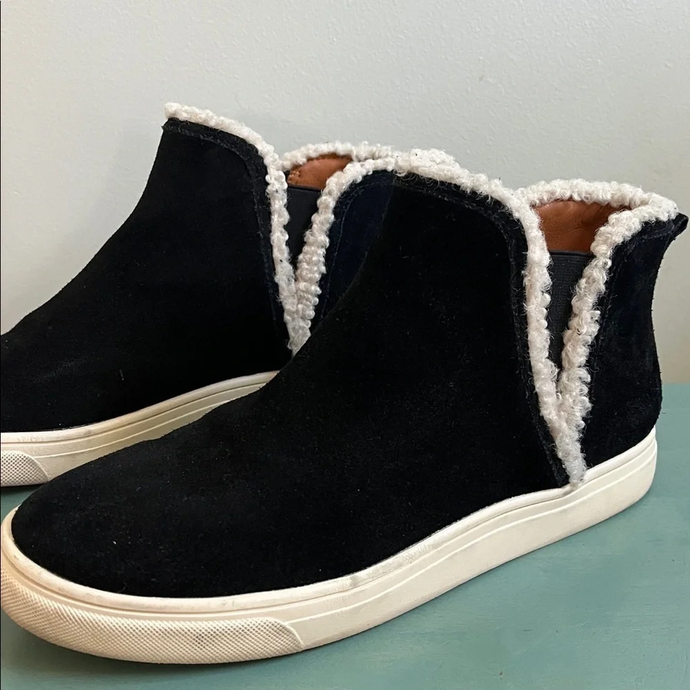 Lucky Brand black suede bootie sneakers  9.5